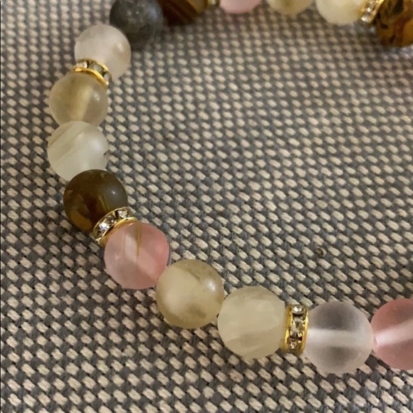 Cherry Quartz Stretch Bracelet - Picture 4 of 4